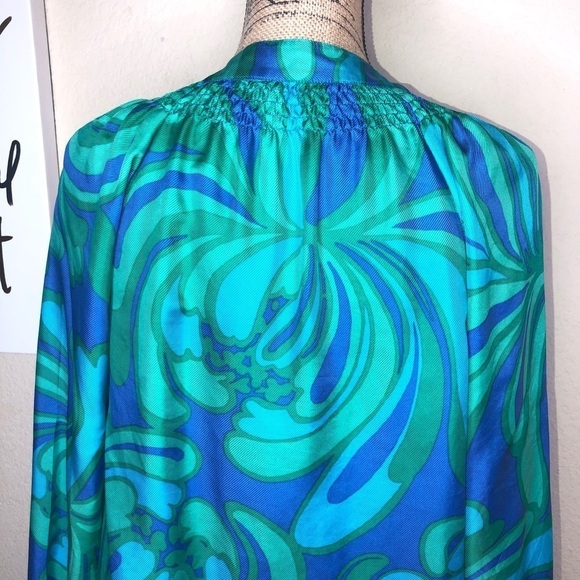 Lilly Pulitzer Elsa Silk Blouse with Smocked Neckline, Blue & Turquoise Size S - Picture 6 of 8
